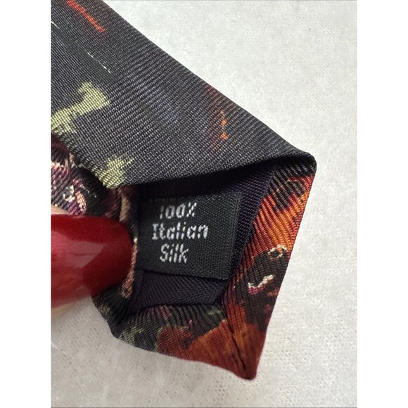 WINDSOR Black, Red, Purple Roses Flowers 100% Italian Slik Neck Tie 56" X 4" - Picture 5 of 7